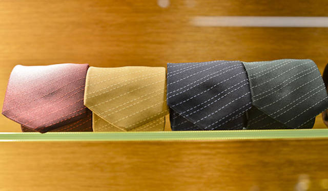 <strong>JOHN LOBB｜ジョンロブ</strong>　「ジョンロブ ジャーミンストリート店」のディスプレイ