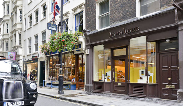 <strong>JOHN LOBB｜ジョンロブ</strong>　「ジョンロブ ジャーミンストリート店」