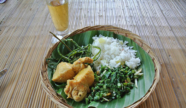 <strong>Amanresorts｜アマンリゾーツ</strong>　「アマンダリ（Amandari）」　ビンタンビールと絶品！