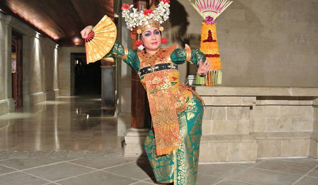 <strong>Amanresorts｜アマンリゾーツ</strong>　「アマンダリ（Amandari）」　なんと日本人の女性です