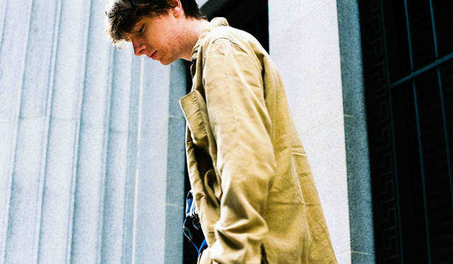 シャツ（ベージュ） 2万1000円