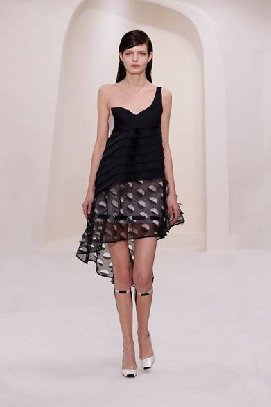 <strong>CHRISTIAN DIOR