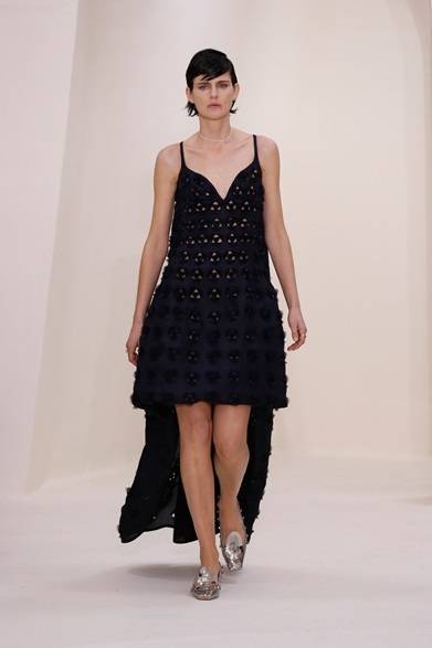 <strong>CHRISTIAN DIOR