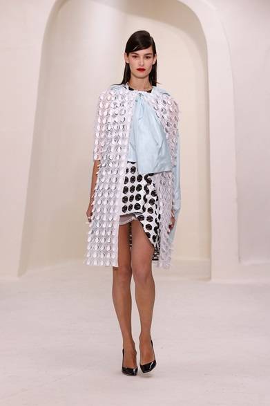 <strong>CHRISTIAN DIOR