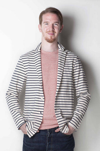 Border Jacket Cardigan 1万6000円、Pocket T-Shirt 6500円