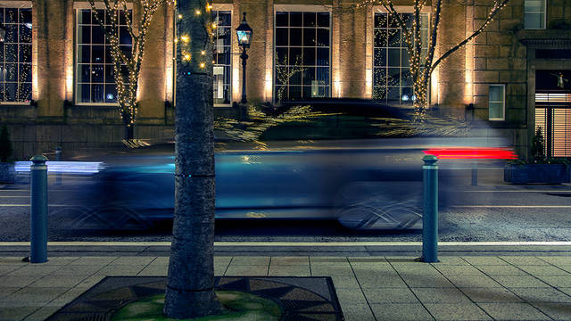 <strong>BMW ConnectedDrive × 5 Series｜あなたと世界をつなぐ、あたらしいBMW</strong>