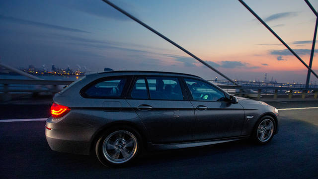 <strong>BMW ConnectedDrive × 5 Series｜あなたと世界をつなぐ、あたらしいBMW</strong>