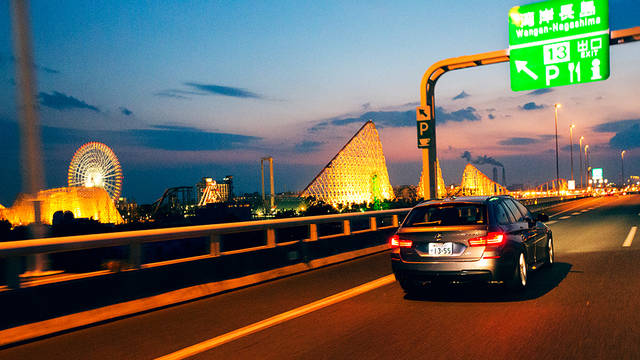 <strong>BMW ConnectedDrive × 5 Series｜あなたと世界をつなぐ、あたらしいBMW</strong>