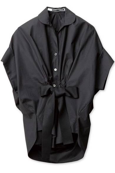 <strong>sakayori.｜オーダー イベントを開催</strong><br /><br />Sakayori. リボンブラウス<br />1万9950円<br /><br /><strong>パーソナル カラー オーダー イベント</strong><br />開催期間｜1月29日（水）～2月11日（火・祝）<br />開催場所｜日本橋三越2階 モーダエレッタ<br />東京都中央区日本橋宝町1-4-1<br />Tel. 03-32-74-8362<br /><br />銀座三越3階 ル プレイス<br />東京都中央区銀座4-6-16<br />Tel. 03-3535-1849<br />営業時間はそれぞれの百貨店の営業時間に準じる<br /><br />http://www.goat-ee.com/