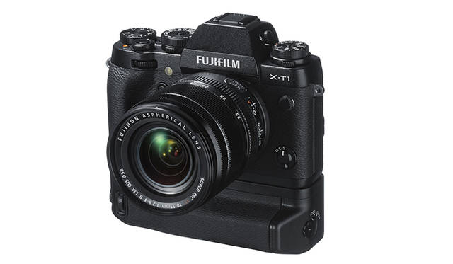 縦位置バッテリーグリップ「VG-XT1」装着時