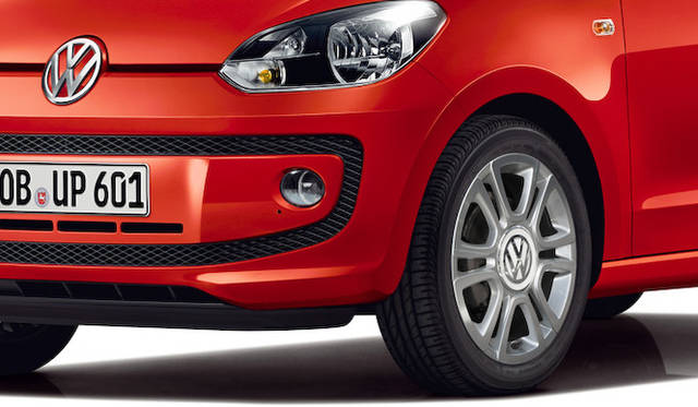 ホイールは、high up!よりもおおきい185/50R16をはく