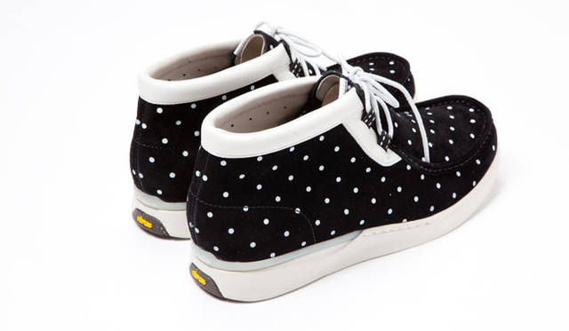 <strong>Heather Grey Wall｜ヘザー グレー ウォール</strong>　「Heather Grey Wall×Clarks」コラボシューズ　TAWYER GREY 1万8900円