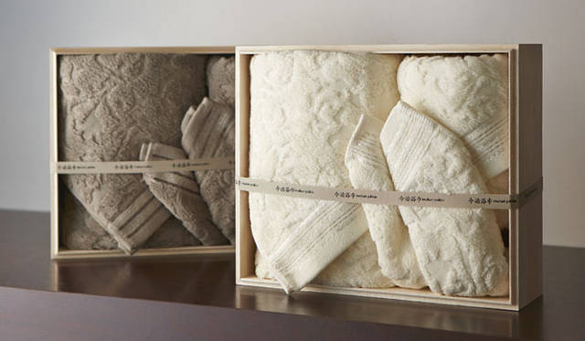 今治タオルは、丈夫でありながら、“吸水性の良さ”が最大の特徴