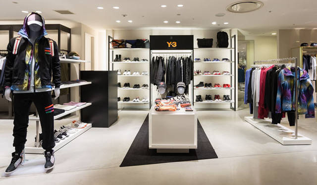 <strong>阪急メンズ東京｜HANKYU MEN’S TOKYO</strong>　4階 インターナショナルクリエイターズ「MAISON KITSUNÉ（メゾン キツネ）」