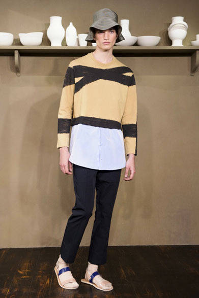 <strong>阪急メンズ東京｜HANKYU MEN’S TOKYO</strong>　4階 インターナショナルクリエイターズ「Carven（カルヴェン）」<br>モルトン プリント ペイント 3万4650円