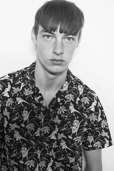 オリジナルアロハガールオープンカラーシャツ 1万9000円