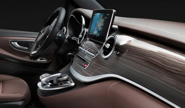 mercedes_benz_v_class_053