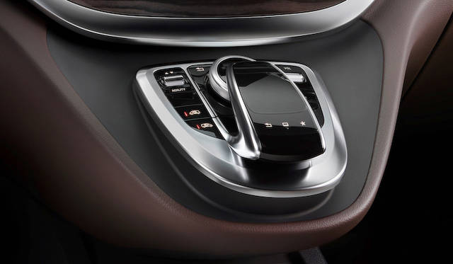 mercedes_benz_v_class_057