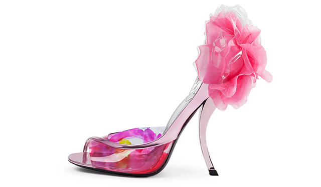 <strong>Roger Vivier｜ロジェ ヴィヴィエ</strong>　リミテッドエディション「ランデヴー」オーダー会開催<br /><br />シューズ[H11.5cm] 80万1150円