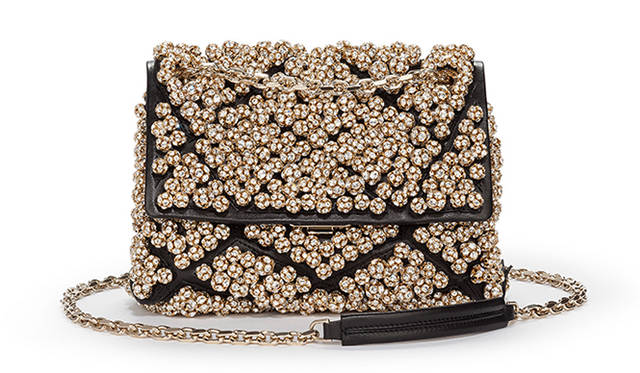 <strong>Roger Vivier｜ロジェ ヴィヴィエ</strong>　リミテッドエディション「ランデヴー」オーダー会開催<br /><br />バッグ[W23.5×H18×D10cm] 110万8800円