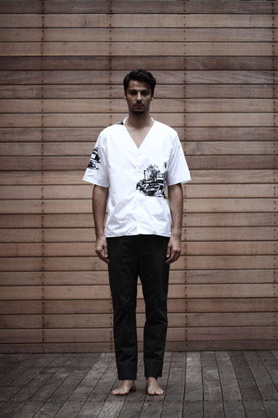 シャツ 1万9000円、パンツ 2万6000円