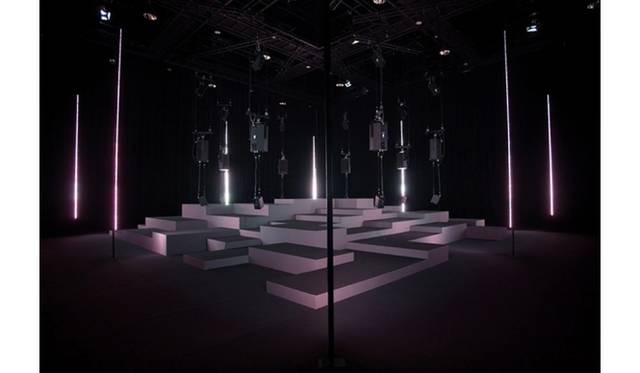 <strong>ART｜最先端テクノロジーアートのショーケース「MEDIA AMBITION TOKYO 2014」</strong>　渋谷慶一郎 + 池上高志 / Keiichiro Shibuya + Takashi Ikegami作品名 / filmachine