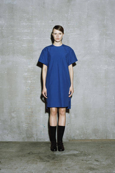 DRESS 3万円、SOX 3800円、OXFORD SHOES 8万5000円