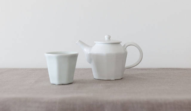 <strong>51％｜五割一分</strong>　「日々のうつわ、ともに暮らす器たち」展