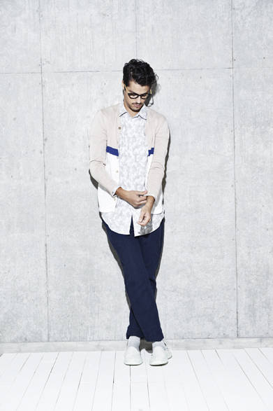 CARDIGAN 1万8000円、LONG SHIRT 1万3000円、PANTS 1万6000円