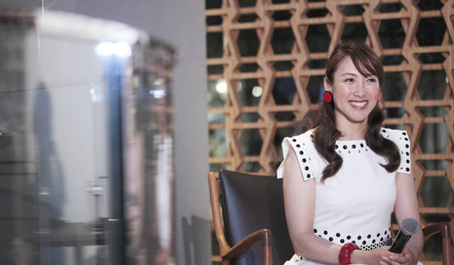 グランドスラムスペシャルコメンテーターとして、先日オーストラリア・メルボルンでおこなわれた全豪オープンを取材した杉山さん。「すばらしい試合をみせたのは錦織 圭選手です。今年は彼にとって変化の年になるのではないでしょうか。ランキングもトップ10入りすると思いますよ」と、注目選手についてや現地でのエピソードを語った