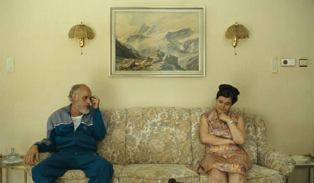 <strong>『パラダイス：神』</strong><br />出演｜マリア・ホーフステッター、ナビル・サレー<br />オーストリア・ドイツ・フランス／2012年／113分／R-15<br />© Vienna2012 | Ulrich Seidl Film Produktion | Tatfilm | Parisienne de Production | ARTE France Cinema