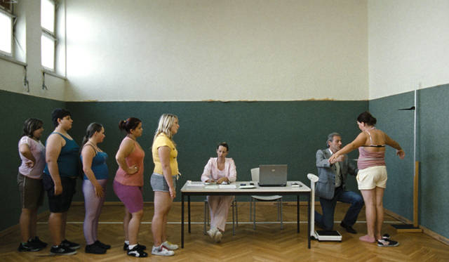 <strong>『パラダイス：希望』</strong><br />出演｜メラニー・レンツ、ジョセフ・ロレンツ<br />オーストリア・ドイツ・フランス／2012年／91分／R-15<br />© Vienna2012 | Ulrich Seidl Film Produktion | Tatfilm | Parisienne de Production | ARTE France Cinema