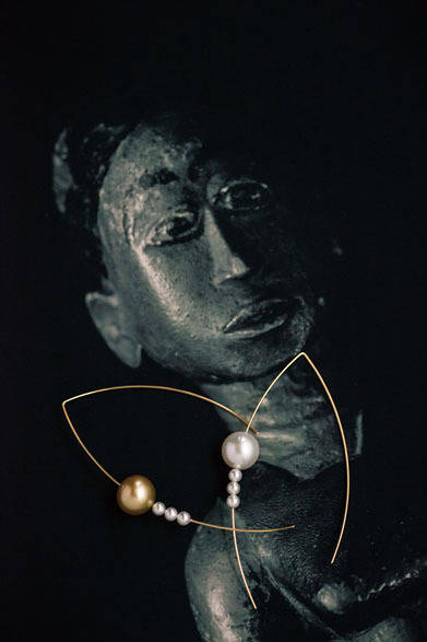 <strong>iberi｜イベリー</strong>　2014年デビューコレクション　Balance pierced earrings 8万8000円