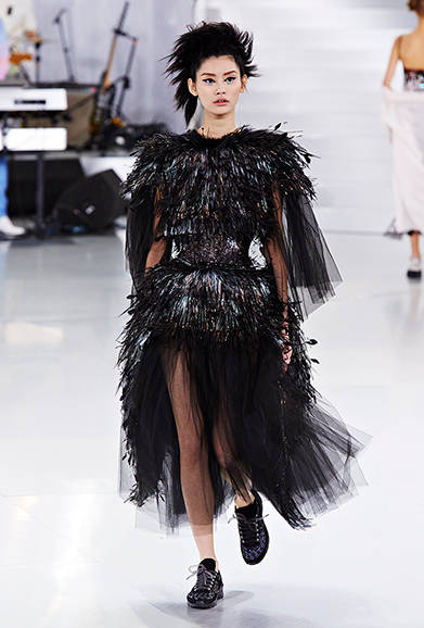 <strong>CHANEL｜シャネル</strong>　2014年春夏オートクチュールコレクション　©CHANEL