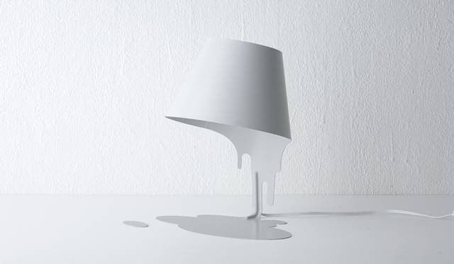 <strong>DIESEL｜期間限定ストアにて岡本光市がインスタレーションを披露</strong>　リキッドランプ