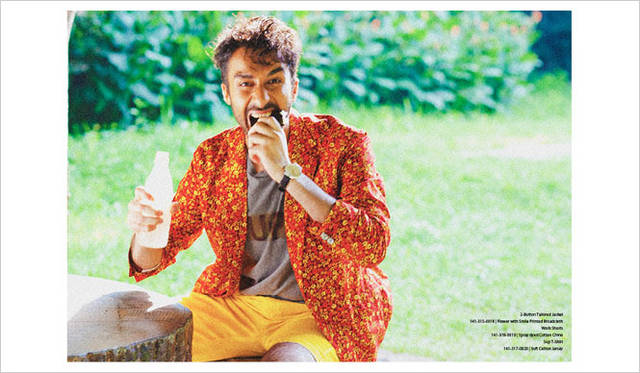 2-Button Tailored Jacket 3万7800円、Sup T-Shirt 7770円、Work Shorts 1万9950円