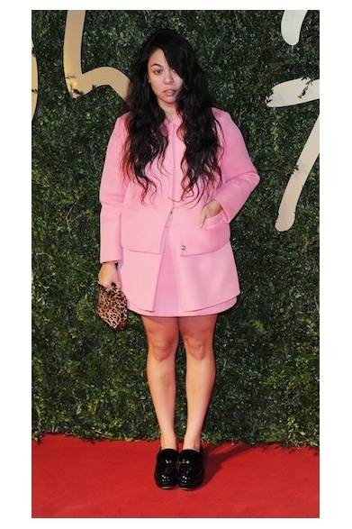 <strong>J BRAND｜シモーネ・ロシャとコラボレーション</strong>　シモーネ・ロシャ氏