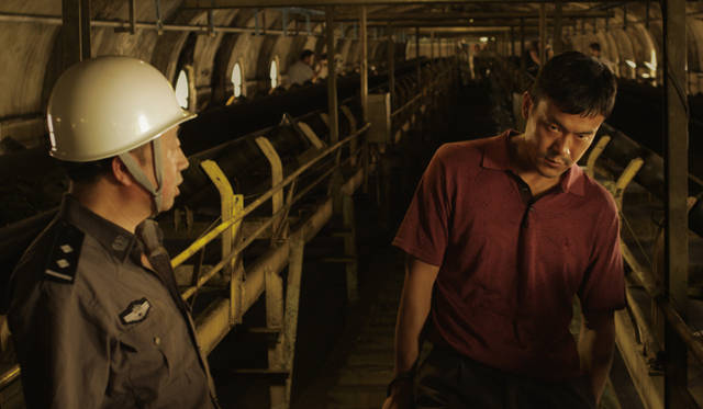 <strong>2014年国際映画祭速報｜第64回ベルリン国際映画祭</strong>　『白日焔火（ブラック・コール、シン・アイス）』