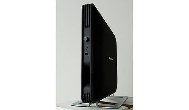 ワイヤレスサブウーファー