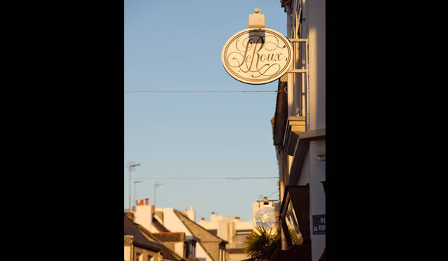 アンリ・ルルーが創業したのは1977年。フランス・ブルターニュ地方にある港町、キブロンで産声をあげた、世界で唯一のキャラメルとショコラの専門店だ