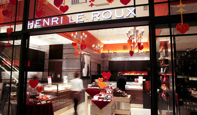 東京では現在、4店舗を展開している。写真はフラッグシップの「アンリ・ルルー 東京ミッドタウン店」