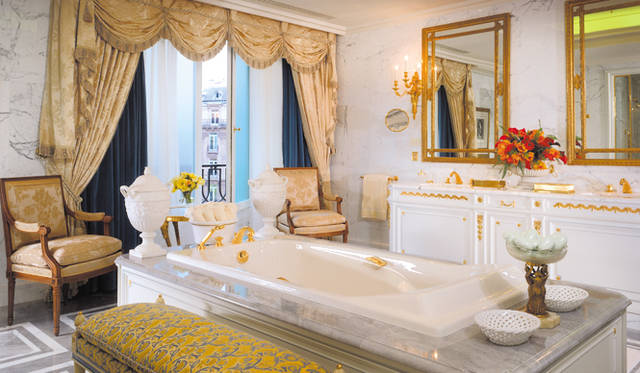 フォーシーズンズホテル ジョルジュサンク パリ。「一度気に入ると、そこに通いつづけるというのがわたしのスタイルです」