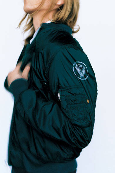 アルファ別注ブルゾン2万9000円（すべて税抜価格）