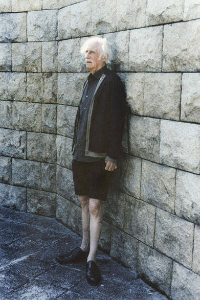 JERSSEY C/D 1万9000円、SHIRT 1万8000円、PANTS 1万8000円、PINS 9000円