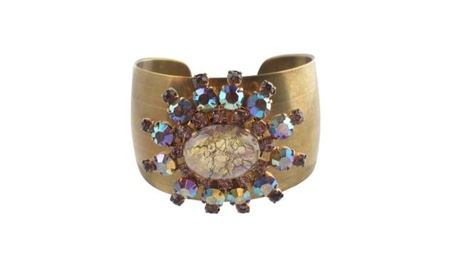 <strong>ADER｜アデルが伊勢丹新宿店に直営店オープン</strong>　バングル 3万3000円（税抜き）