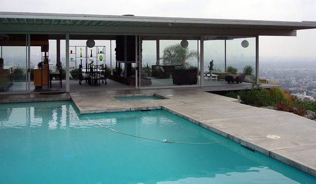 「CASE STUDY HOUSE#22（Stahl House）」<br />By Ovs at en.wikipedia, from Wikimedia Commons