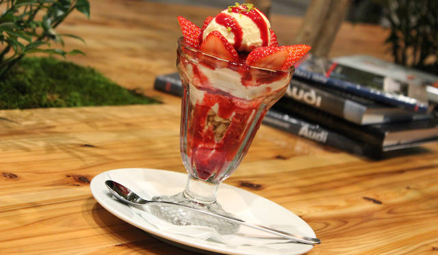 PARFAIT PINK（パフェ ピンク）945円