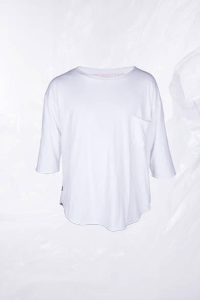 「WIDE T-SHIRT MEN」1万9740円<br />