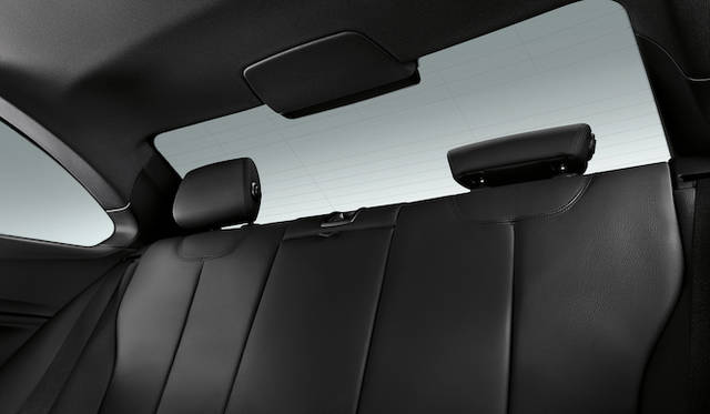 リアのレッグルームも21mm拡大