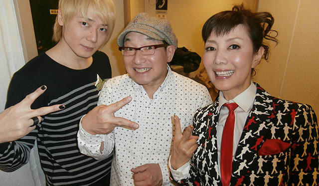 カジュアルライブ会場にて。左から 植木 豪さん、春風亭昇太さん、戸田恵子さん